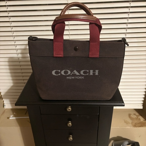 Coach Men's Brown Briefcase with Red Accents - Picture 1 of 2